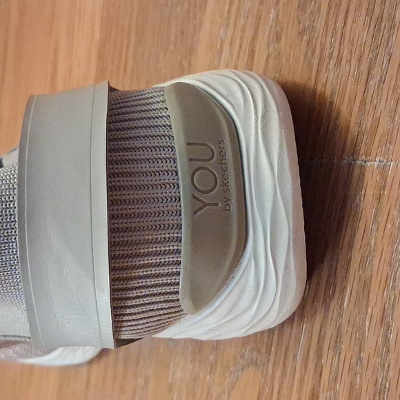 You By Skechers Women's Knit Lace-Up Slip-On Sneakers in Sparkly Taupe and White - Picture 5 of 16